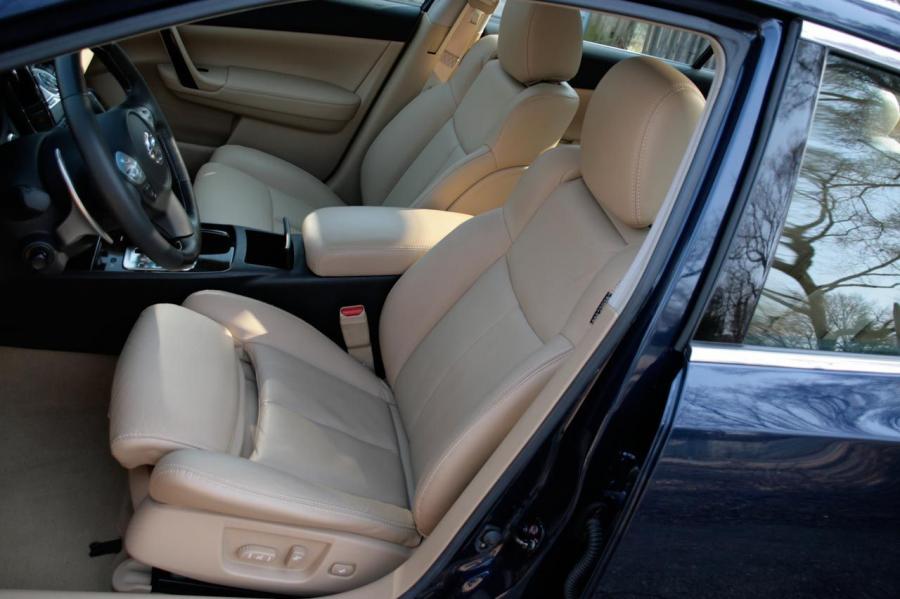 Nissan Maxima 2009 года  (фото 18 из 120)